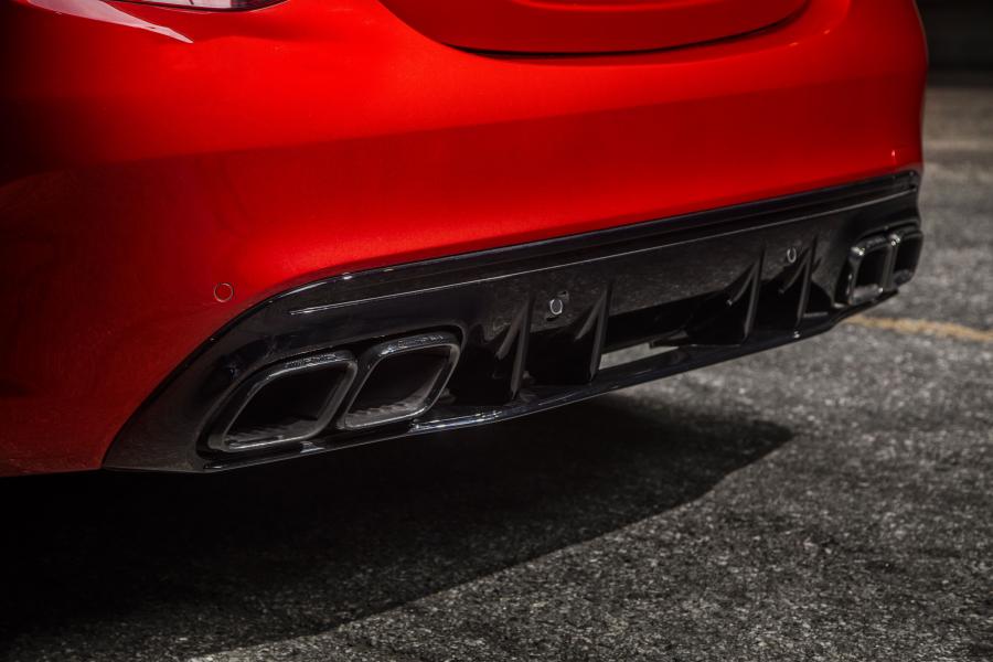 Детали экстерьера Mercedes-AMG C63 S (W205) 2018 года  (NA) (фото 31 из 40)